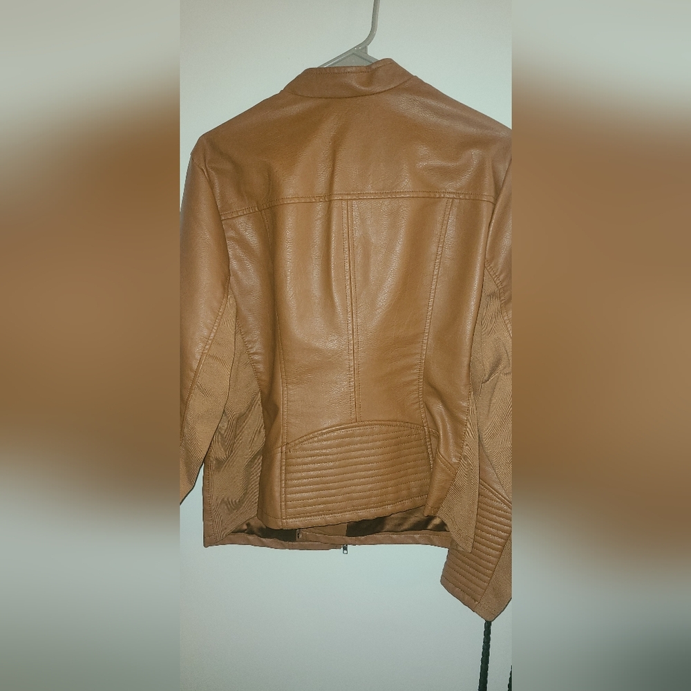 Jacket - Picture 2 of 2